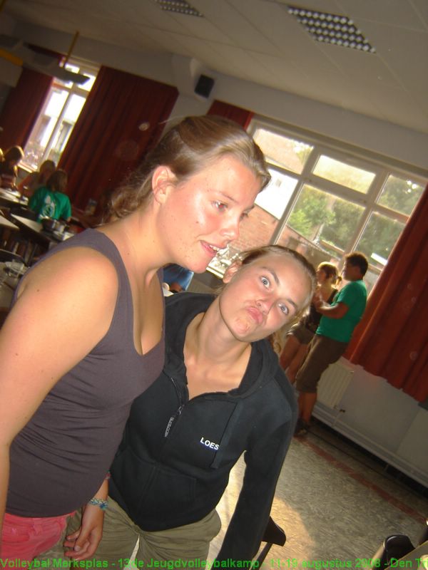 Elien en Loes.