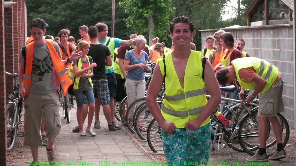 De fietsers komen aan.