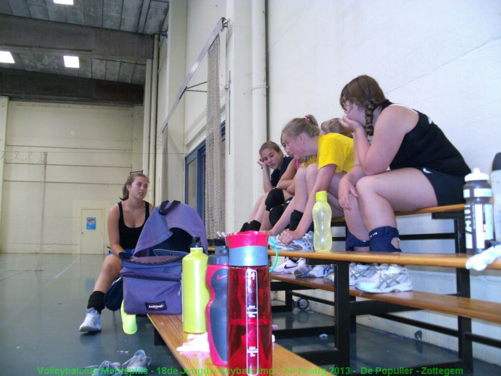 Meisjes Cadetten: training.