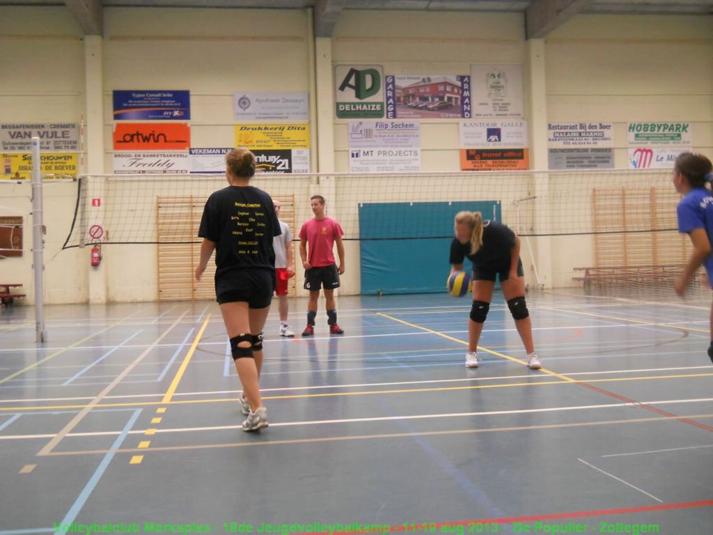 Training met de meisjes Cadetten.